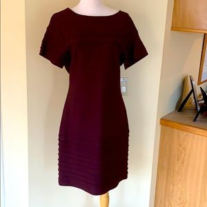 DVF Women’s burgundy stretch shift dress sz 12